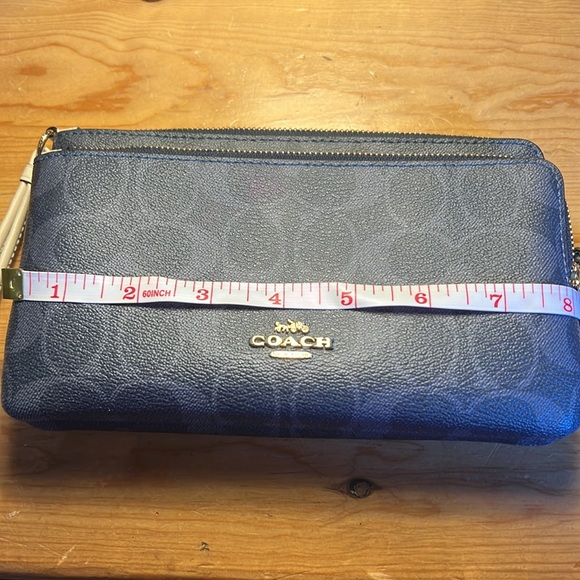 Coach Wristlet - Picture 6 of 7
